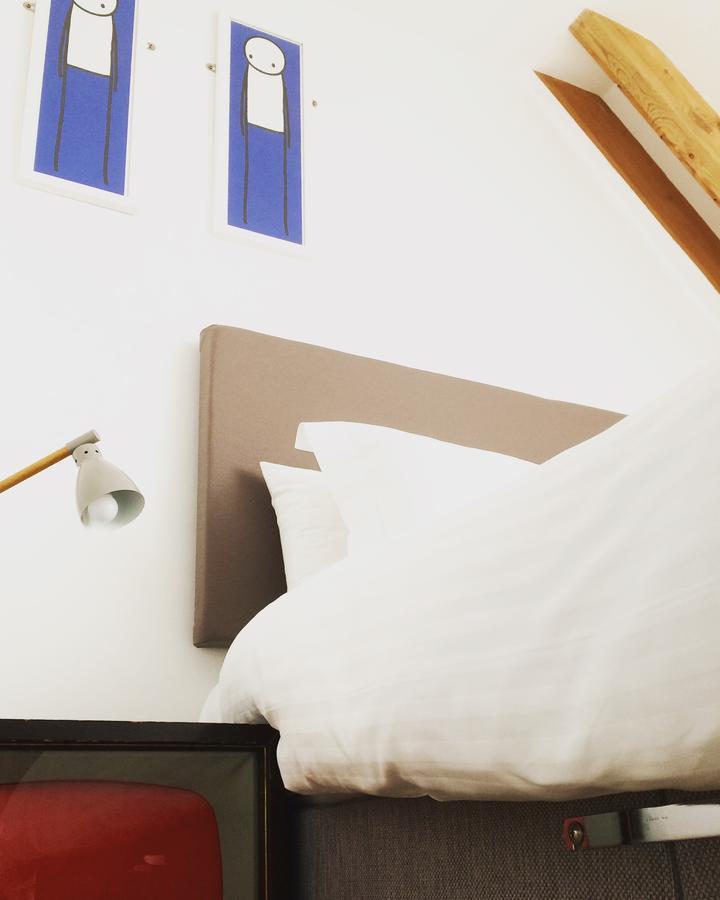 The Blue Door Bed and Breakfast New Quay Exteriör bild